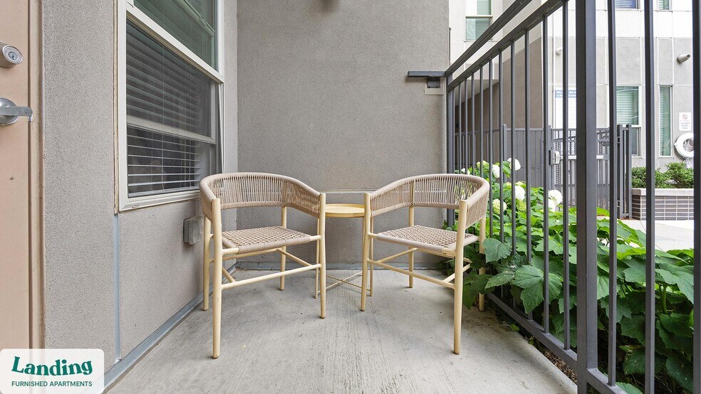 Building Photo - 1550 N Raleigh St