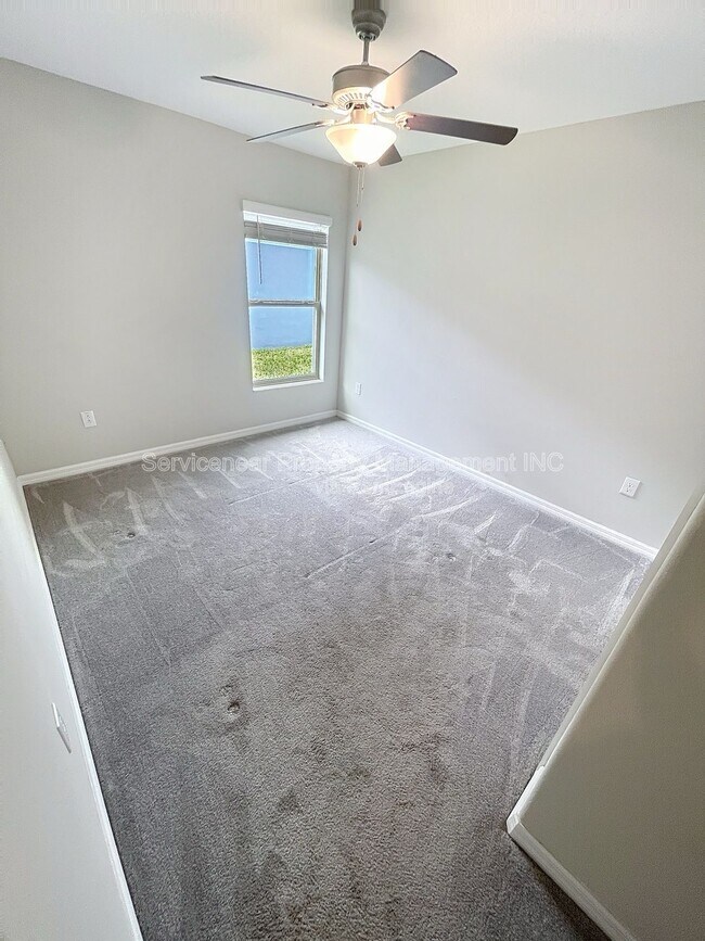 Building Photo - 10344 Alder Green Dr