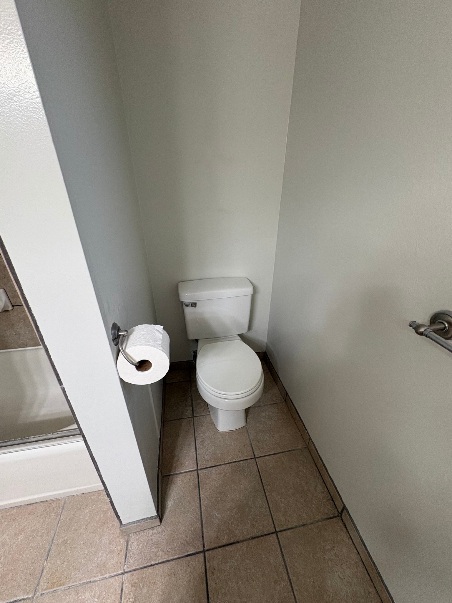 Toilet - 3322 Helms Ave