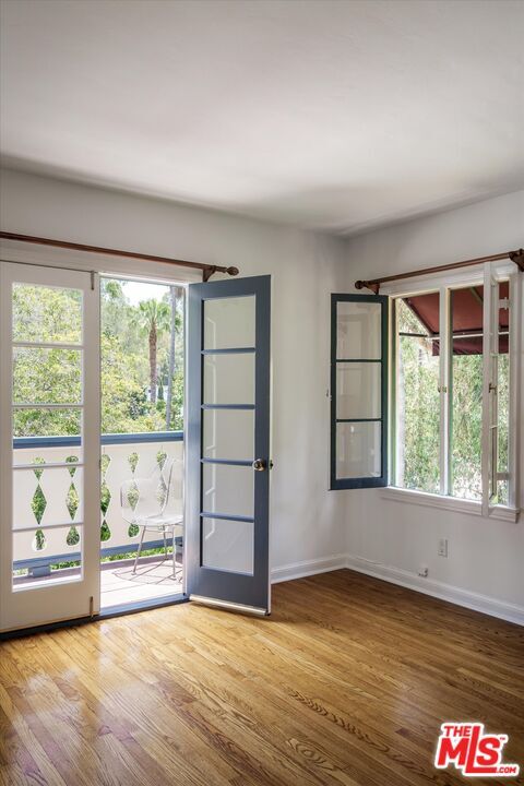 Building Photo - 2030 Laurel Canyon Blvd