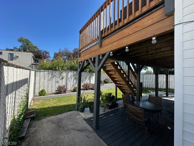 Building Photo - 15 Arcadia Pl
