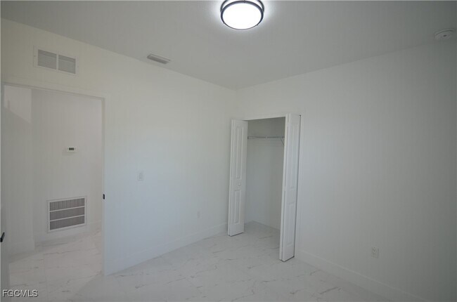 Building Photo - 2188 Barker Blvd