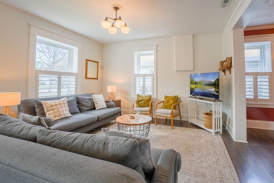 Building Photo - 1420 N 3rd St