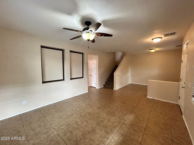 Building Photo - 2794 S Anderson Ln