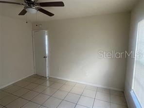 Building Photo - 2615 E Curtis St