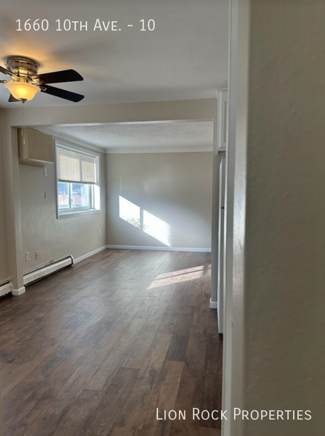 Building Photo - One-Bedroom Unit in Newport for $1,199/mon...