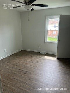 Building Photo - 23 24th St SW