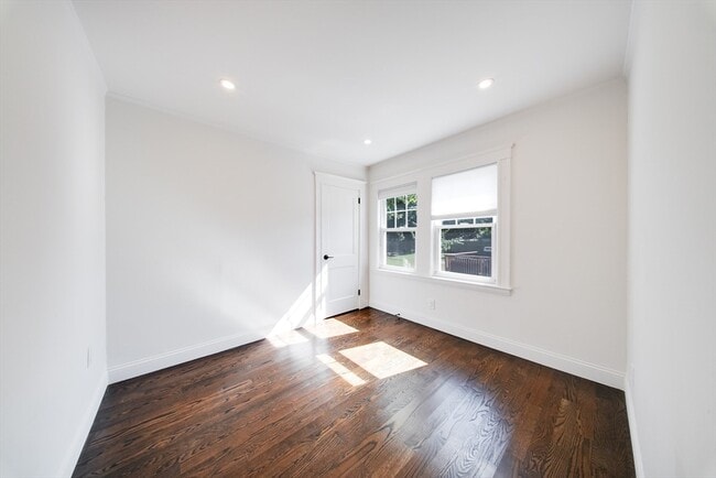 Building Photo - 45 Randlett St