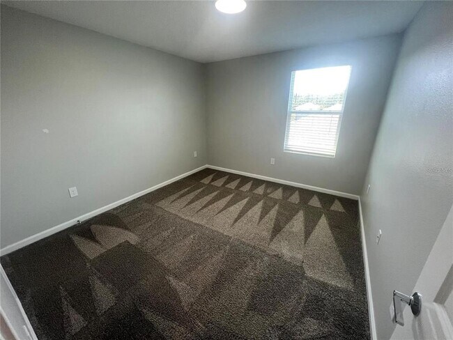 Building Photo - 2926 Black Birch Dr