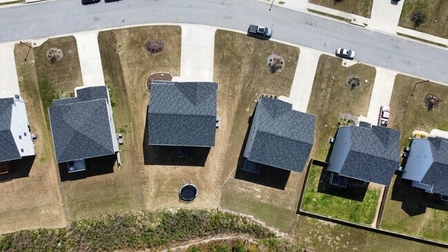 Building Photo - 438 Furlough Dr