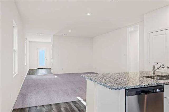 Building Photo - 125 Three Chimneys Ln