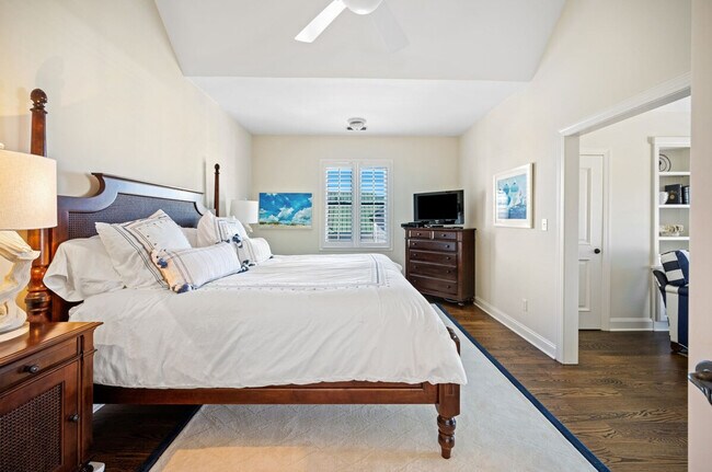 Building Photo - 221 Ocean Park Loop