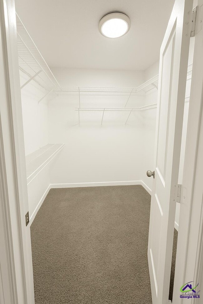 Building Photo - 102 Arbour Ct