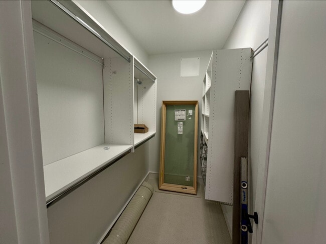 Building Photo - 4243 N Damen Ave