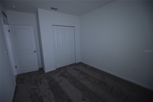Building Photo - 2839 Armstrong Ave
