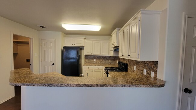 Building Photo - 6130 79th St