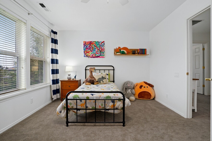 Bedroom #2 - 2845 Eastlake Dr SE