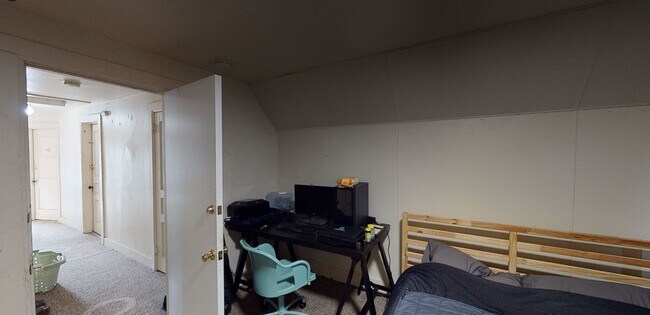 Building Photo - Bassett &amp; Wash, LLC 511WW