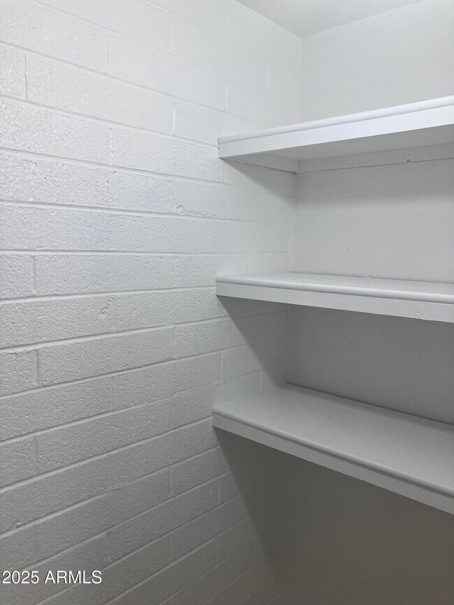 Building Photo - 4236 S 46th Pl