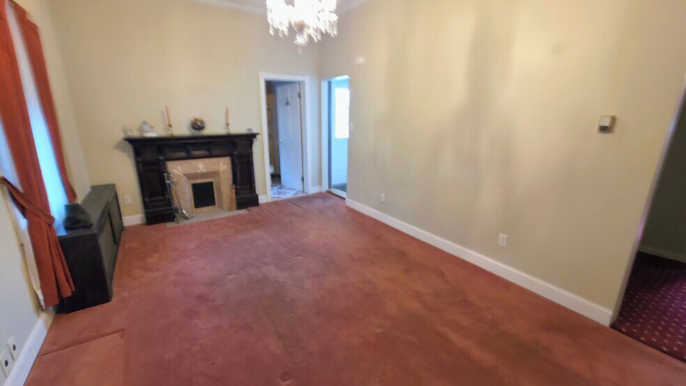 Building Photo - 1418 Penn Ave