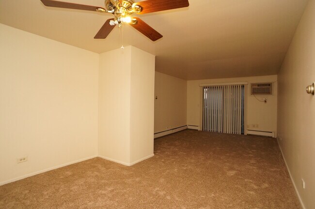 Building Photo - 1101 Florence Ave