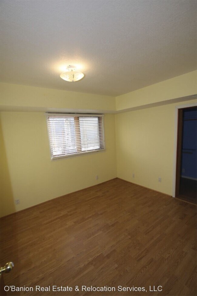 Building Photo - 3 br, 2 bath House - 24023 Alpenglow Drive