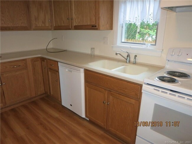 Building Photo - 22 Garnet Park Rd