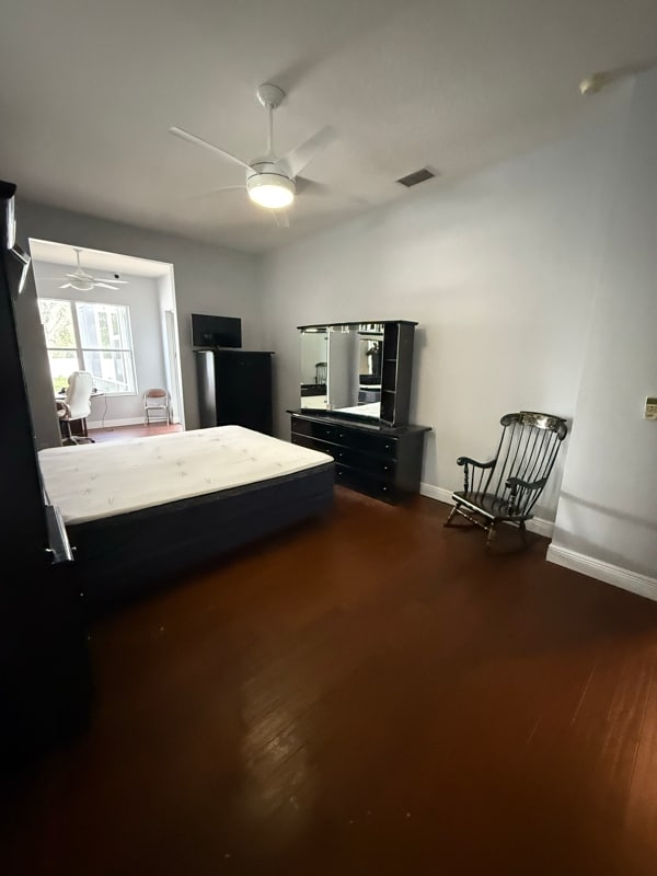 Building Photo - 6817 Regents Village Way