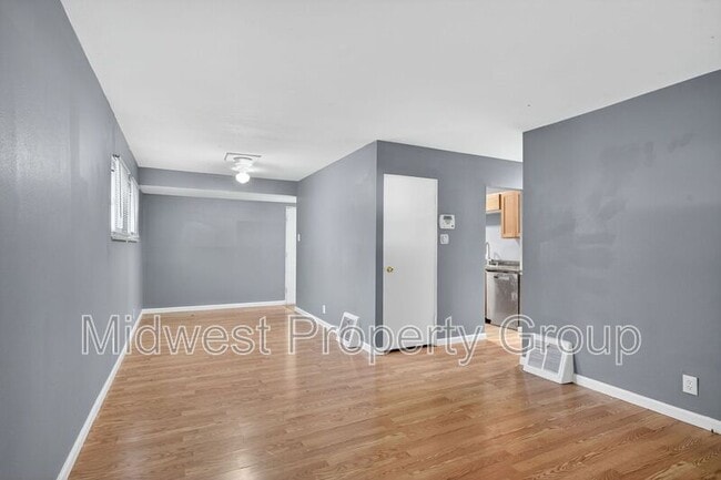 Building Photo - 148 Glen Garry Rd