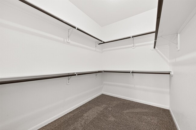 Building Photo - 17415 Sandalisle Ln