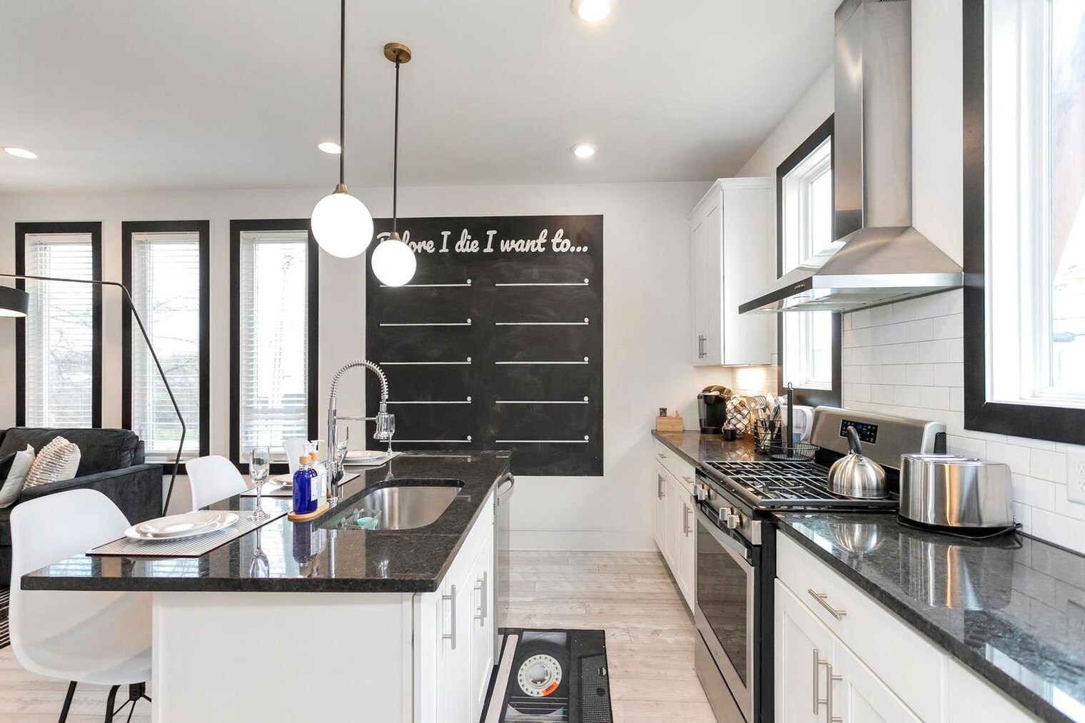 Building Photo - 1111 Baptist World Center Dr