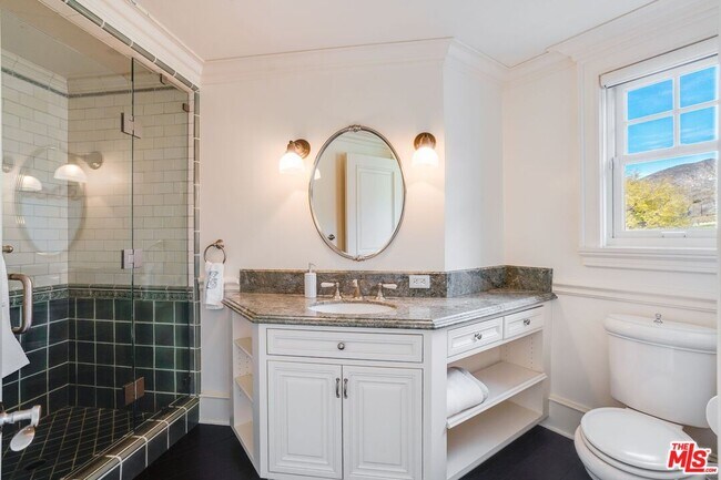 Building Photo - 6277 Sea Star Dr