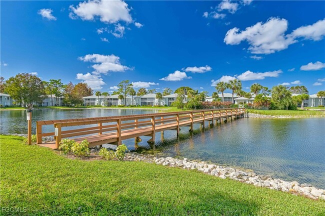 Building Photo - 915 New Waterford Dr