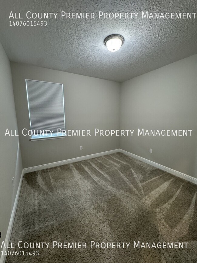 Building Photo - 10235 Austrina Oak Lp