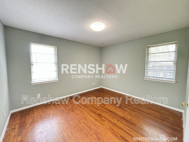 Building Photo - 5472 Lochinvar Rd