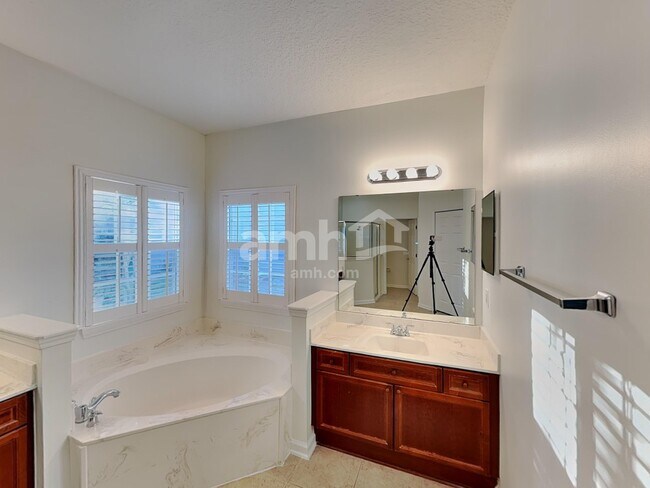Building Photo - 3208 Timbertrail Ct
