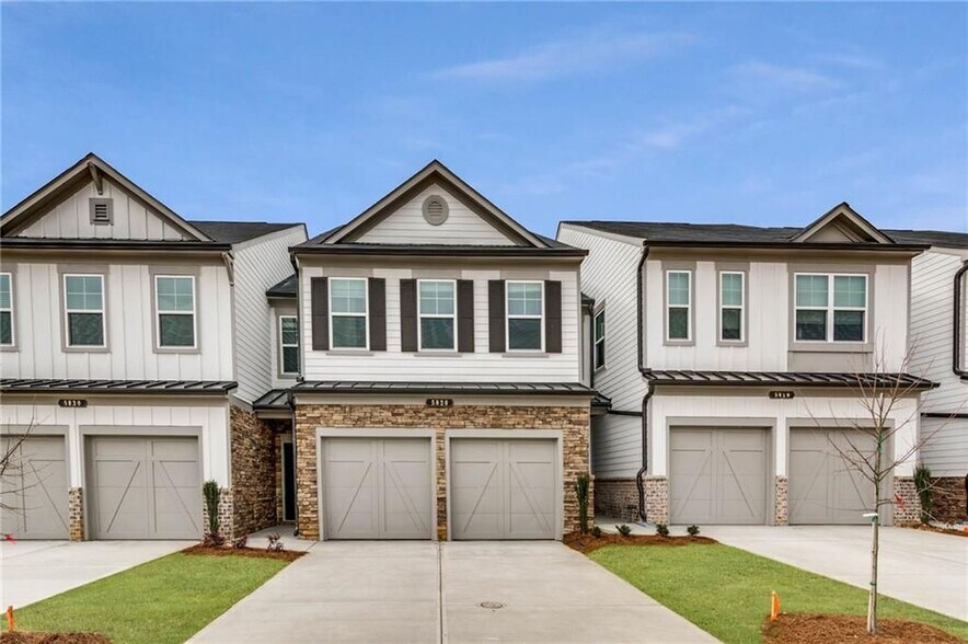 Building Photo - 5820 Flint Ln