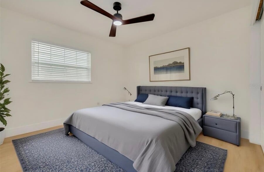 Building Photo - 1723 Cypress Ave