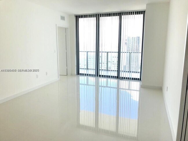 Building Photo - 1300 S Miami Ave