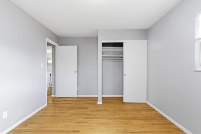 Building Photo - 6479 Karl Rd