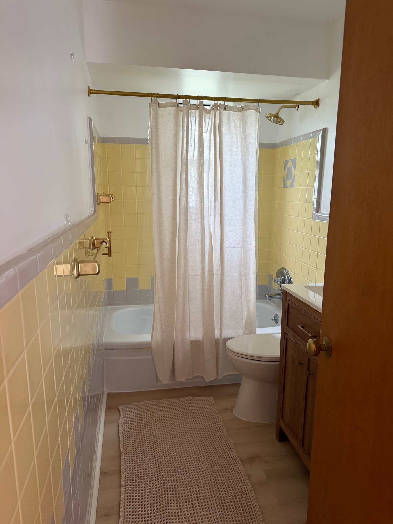 Building Photo - 4222 Century Ln