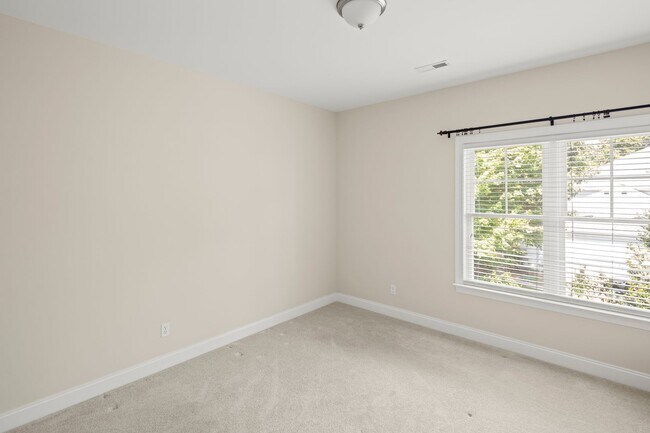 Building Photo - 541 Welsh Partridge Cir