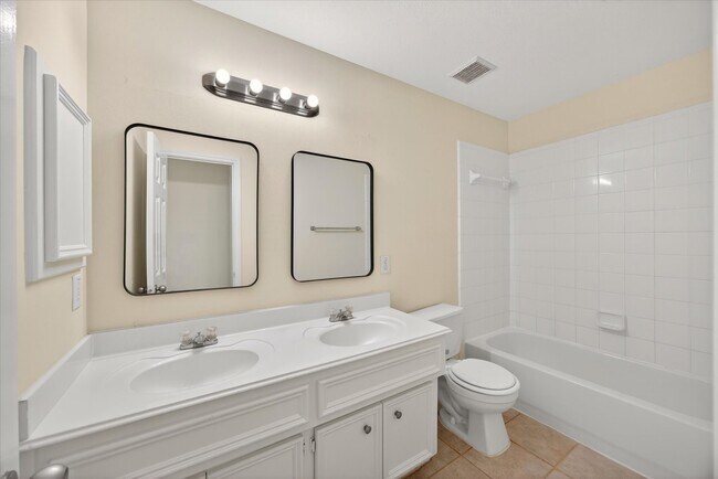 Building Photo - 20835 Cottage Cove Ln