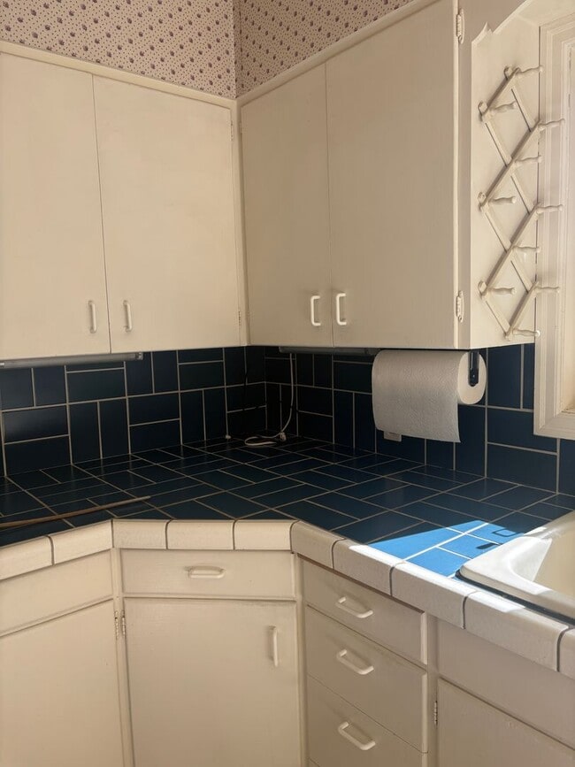 Building Photo - Enjoy 1.125 Acres near Downtown McMinnville