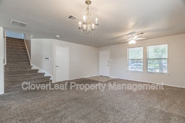 Building Photo - 8843 Kestrel Oak