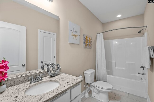 Building Photo - 38 Athlone Ct