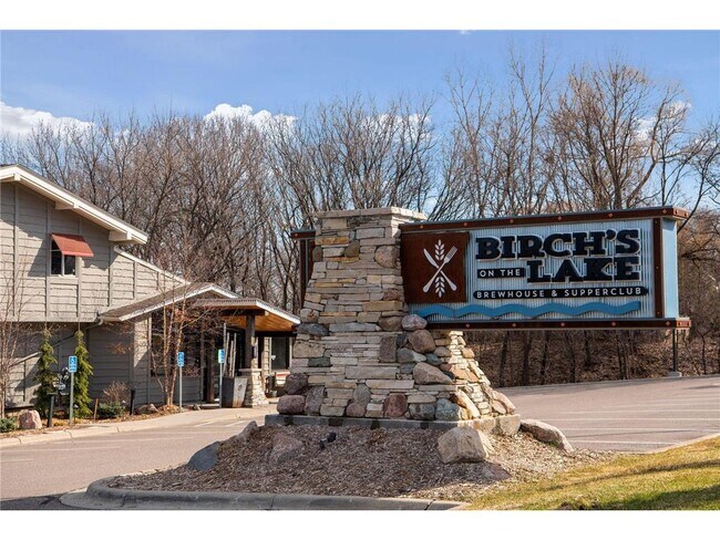 Building Photo - 2670 Kelley Pkwy