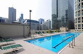 Building Photo - 345 N La Salle Dr