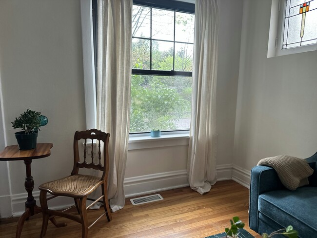 Building Photo - 2027-2029 Alfred Avenue, Unit 2029 B