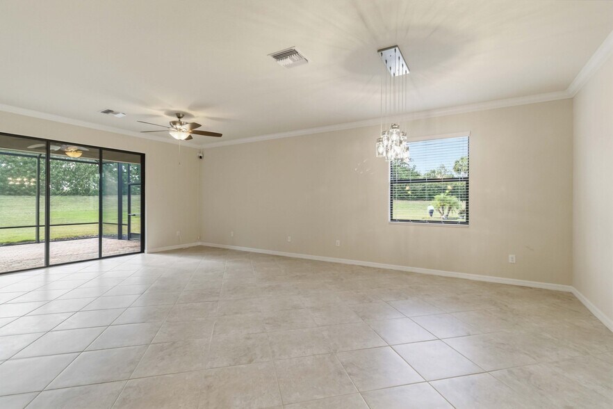 Building Photo - 7156 Marsh View Terrace